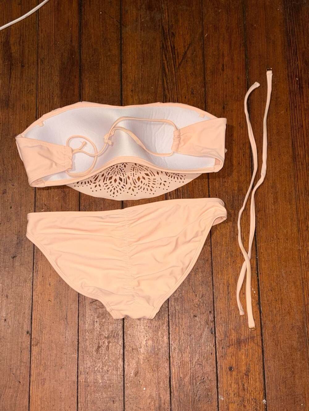 Xhilaration Peach Laser-Cut Ruffle Bandeau Bikini Set - Picture 4 of 5